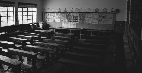 Aula scolastica vuota