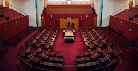 El senado australiano aprueba un proyecto de ley sobre trabajo forzoso
