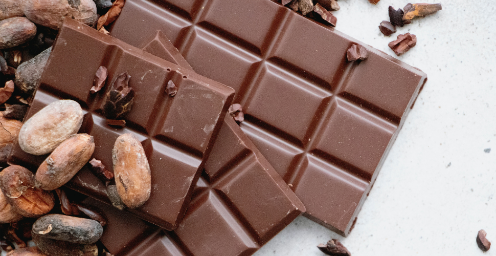 image of chocolate bar and cocoa beans