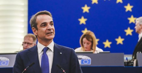 Greece to send navy to Libya to block migrant crossing